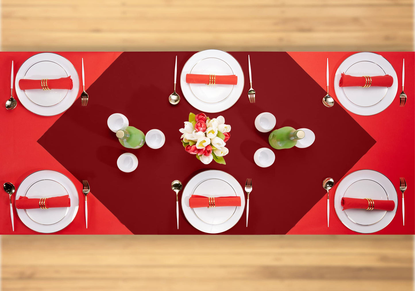 SV-TCFQ40-BRGD/25, SV-TCFQ48-BRGD/20, SV-TCFQ55-BRGD/20, Burgundy Servietto disposable folded table cloth with linen texture on formal table