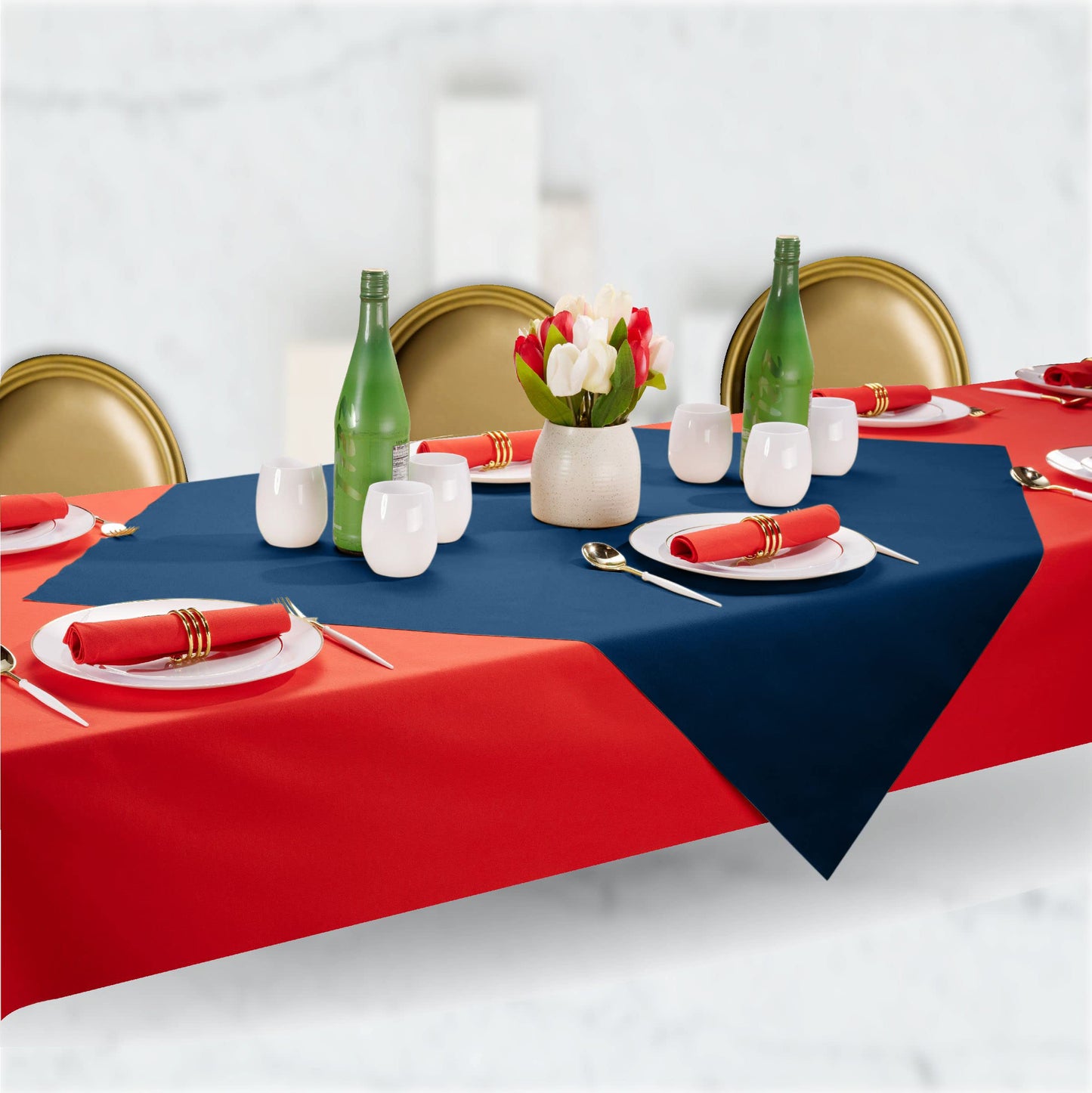 SV-TCFQ40-SBLU/25, SV-TCFQ48-SBLU/20, SV-TCFQ55-SBLU/20, Blue airlaid folded tablecloth on formal table with dinnerware and glasses